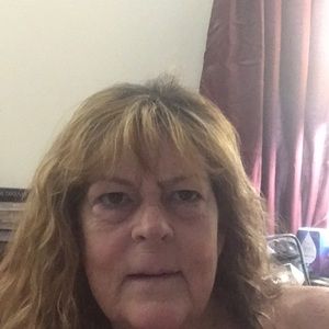 Meet your Posher, Pam